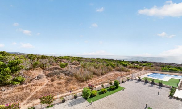 Apartamento - Reventa - Torrevieja - La Mata