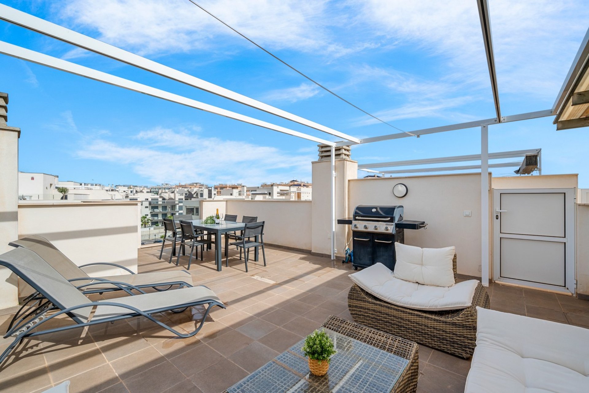 Gensalg - Lejlighed -
Orihuela Costa - Villamartín