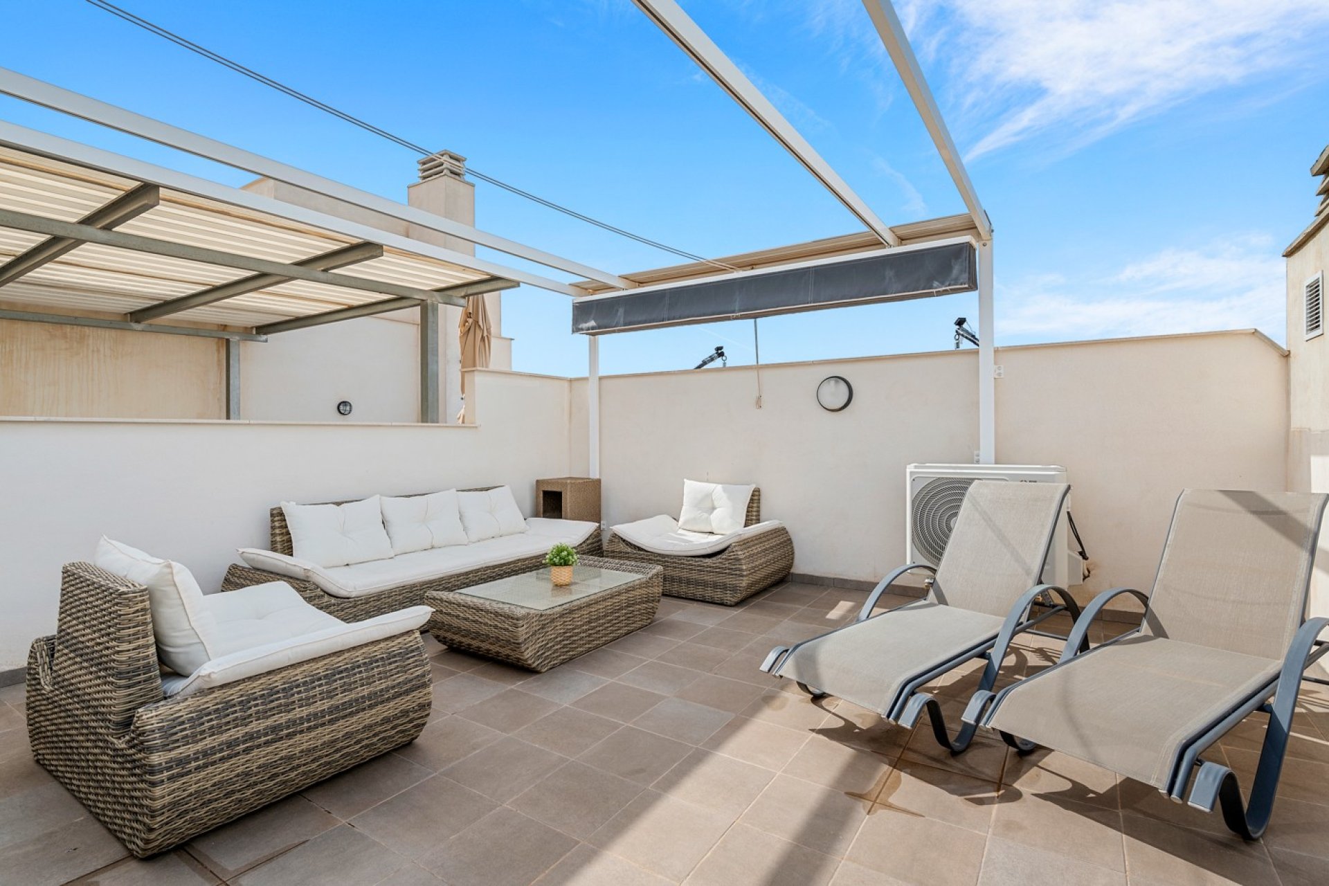 Gensalg - Lejlighed -
Orihuela Costa - Villamartín