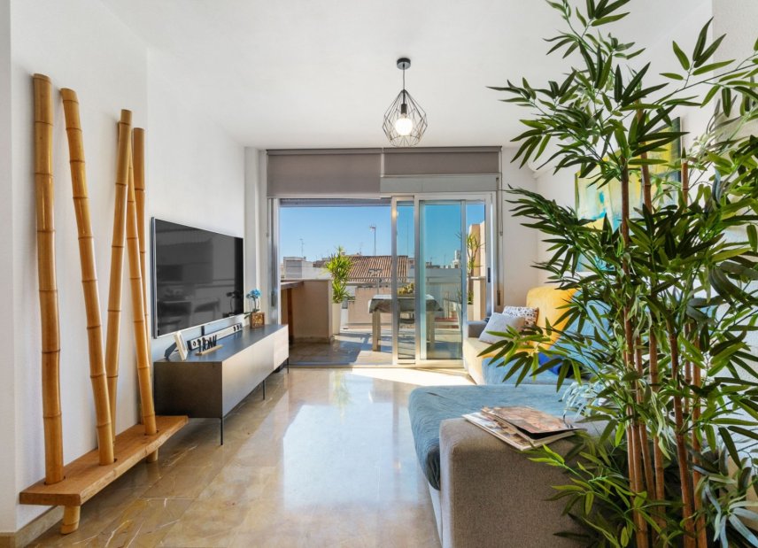 Gensalg - Lejlighed -
Torrevieja - Center