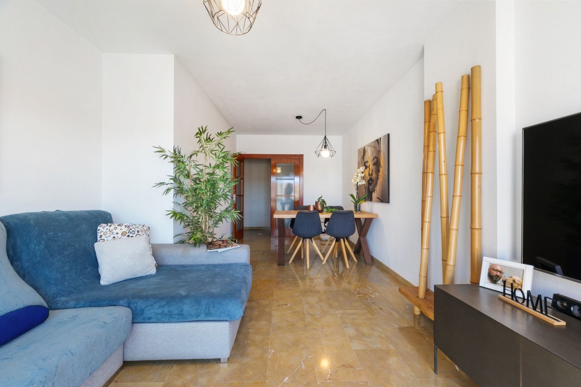 Gensalg - Lejlighed -
Torrevieja - Center
