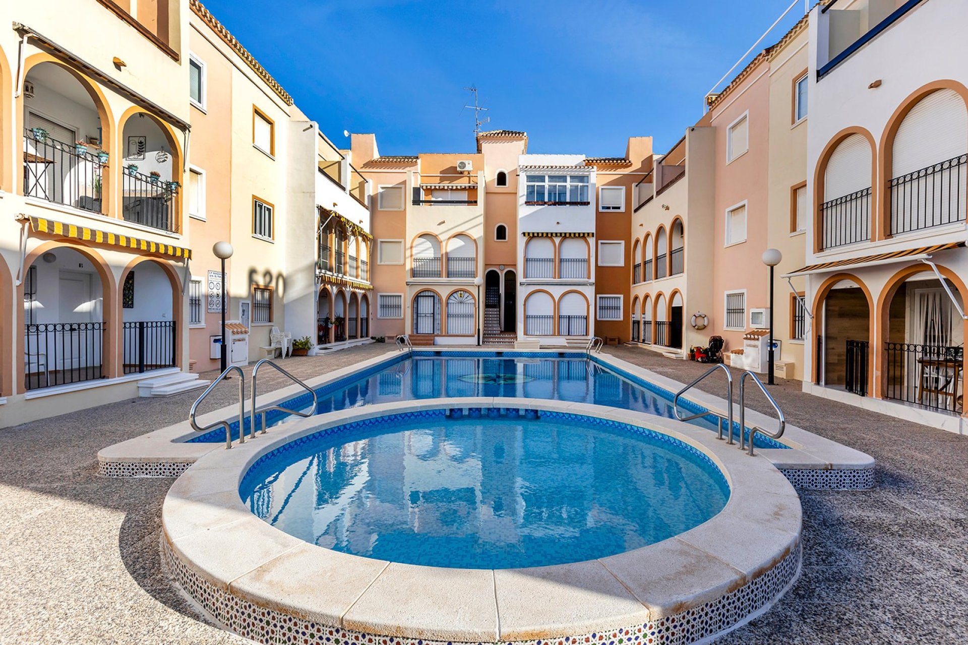 Gensalg - Lejlighed -
Torrevieja
