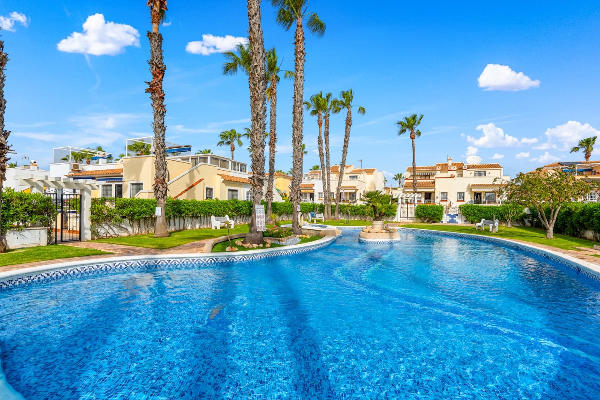Gensalg - Rækkehus -
Orihuela Costa - Playa Flamenca