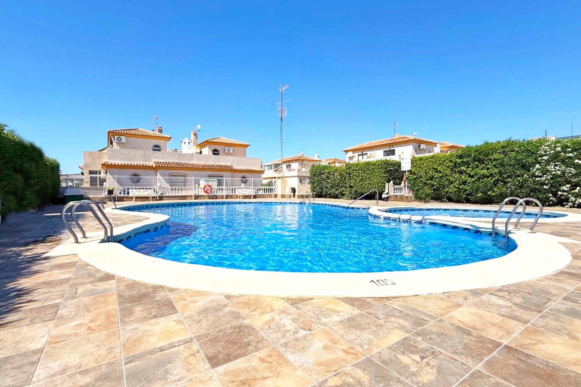 Gensalg - Rækkehus -
Orihuela Costa - Playa Flamenca