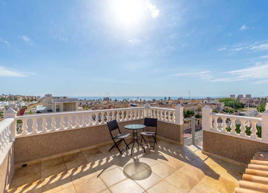 Gensalg - Rækkehus -
Torrevieja