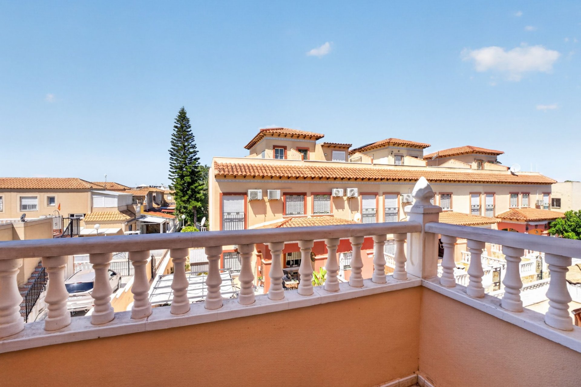Gensalg - Rækkehus -
Torrevieja