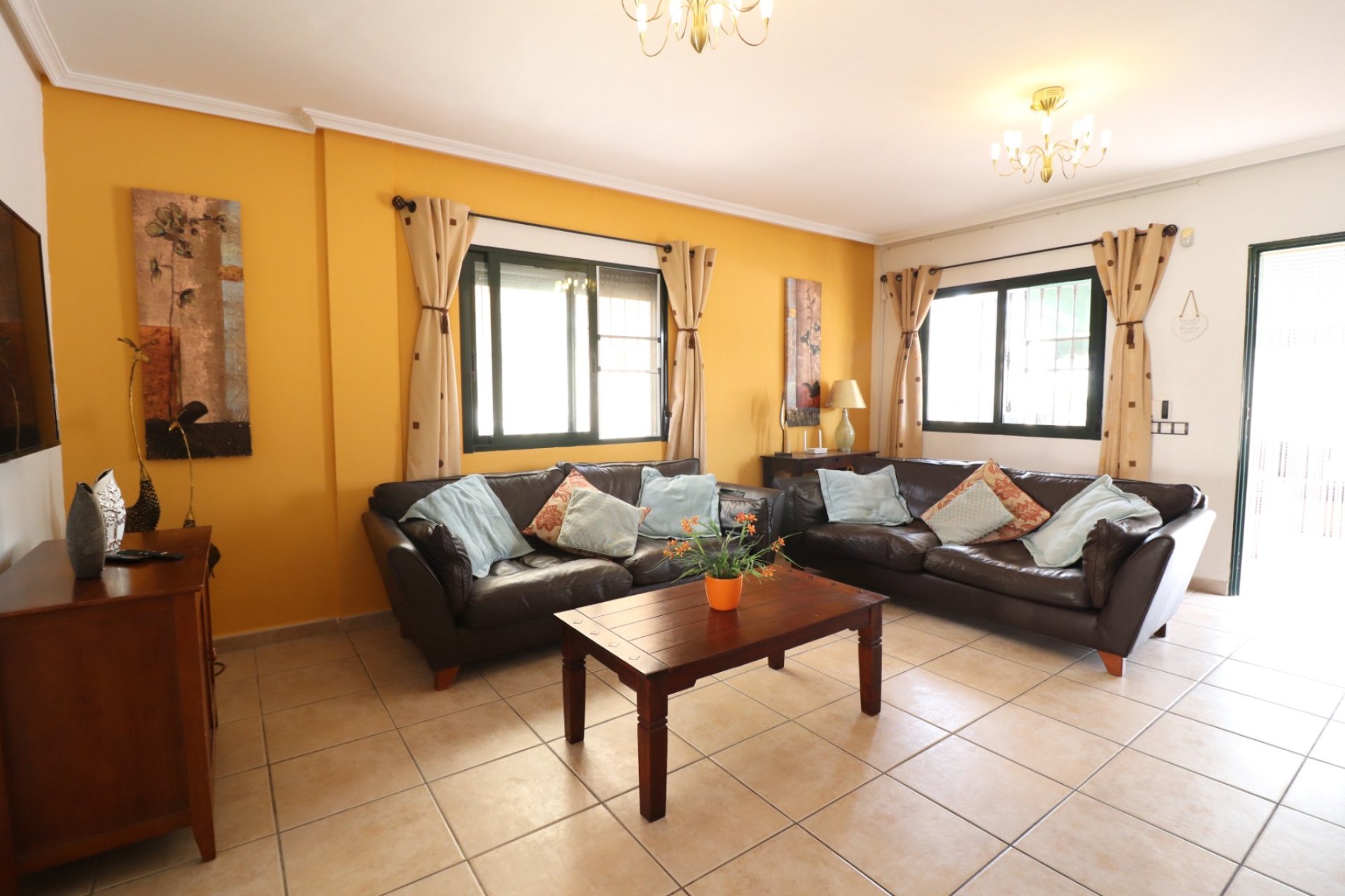 Gensalg - Villa -
Algorfa - Lo Crispin