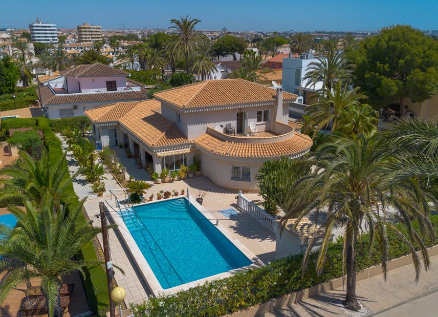 Gensalg - Villa -
Orihuela Costa - Cabo Roig