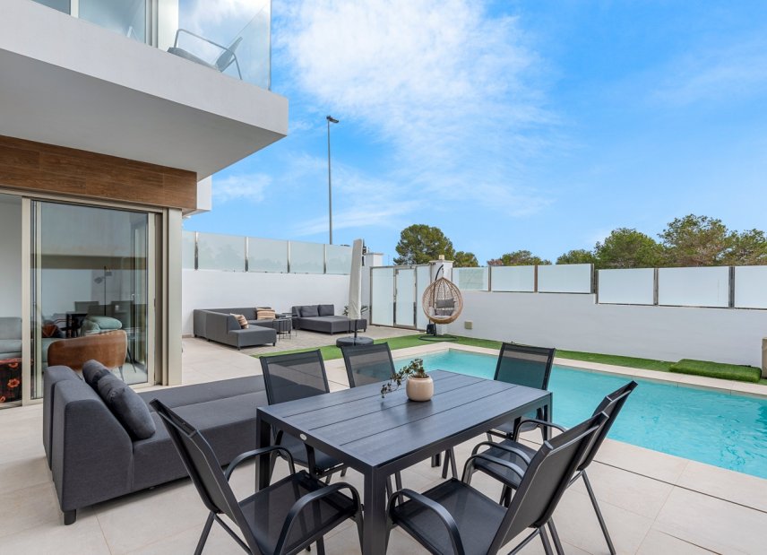Gensalg - Villa -
Orihuela Costa - Villamartín