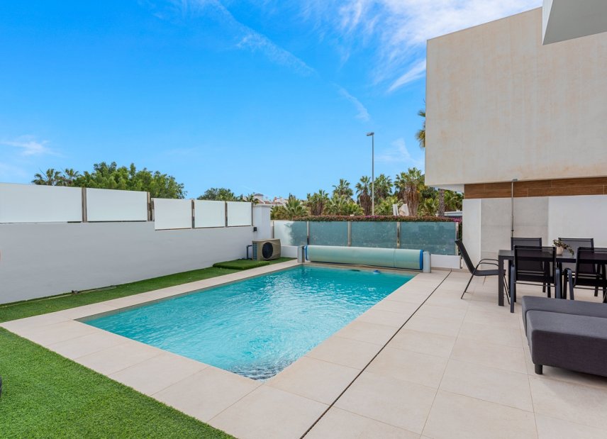 Gensalg - Villa -
Orihuela Costa - Villamartín