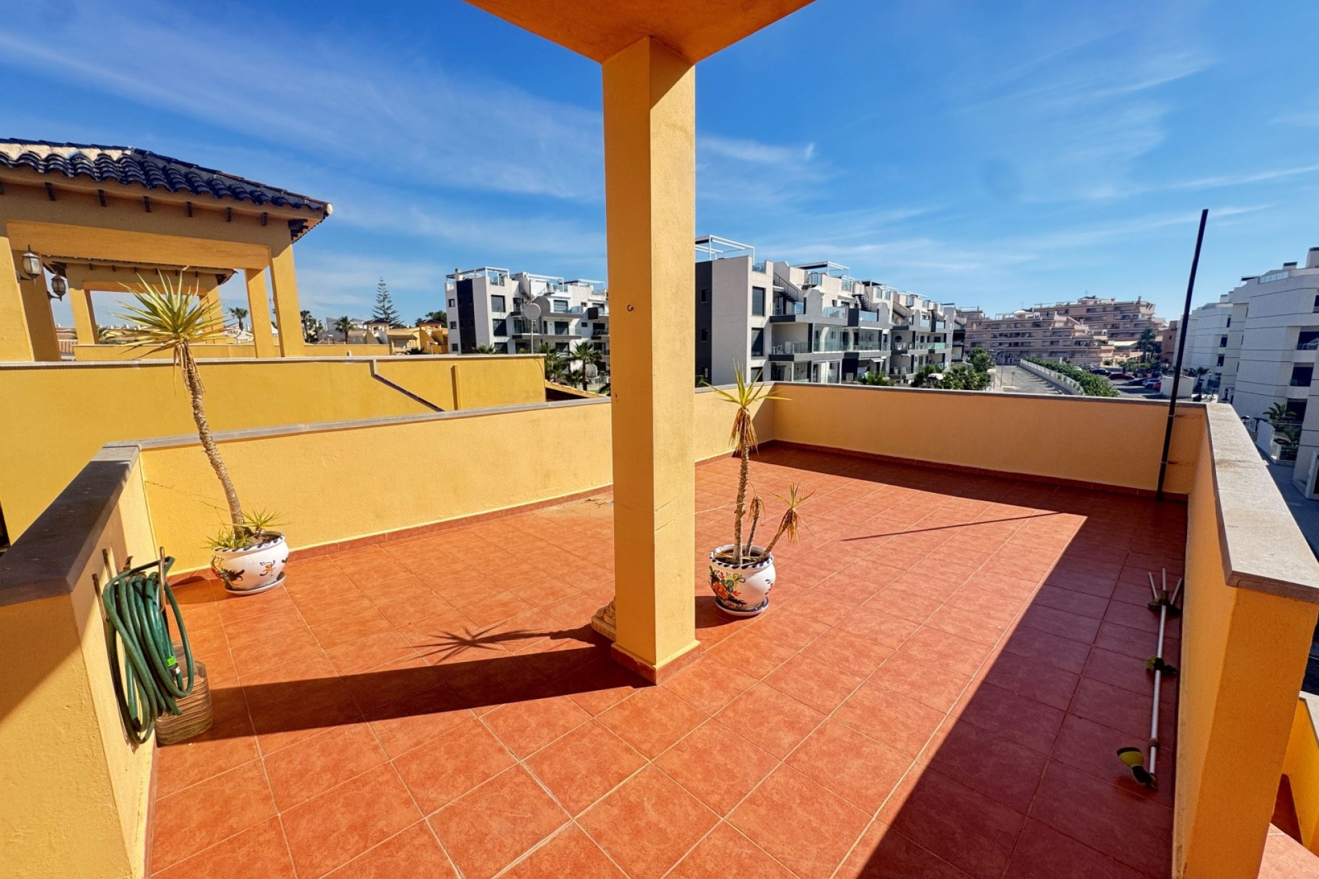 Gensalg - Villa -
Villamartín - Lomas del Golf