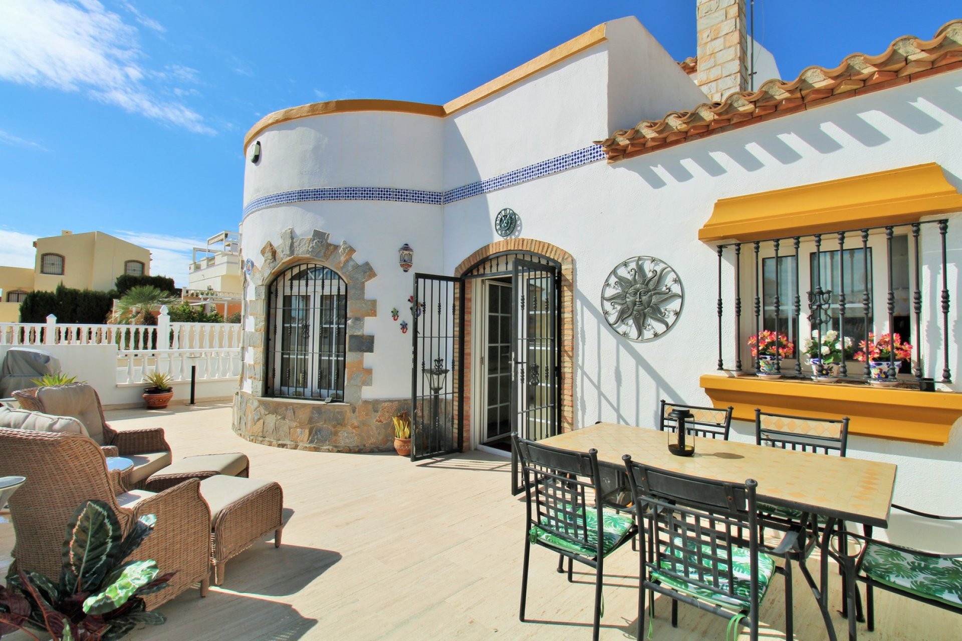 Gensalg - Villa -
Villamartín - Los Dolses