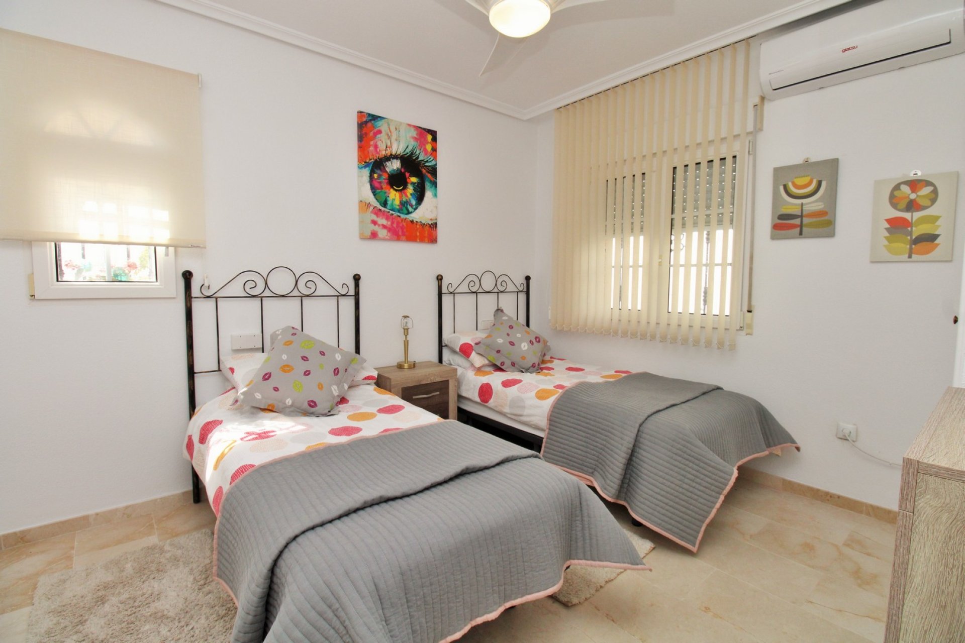 Gensalg - Villa -
Villamartín - Los Dolses