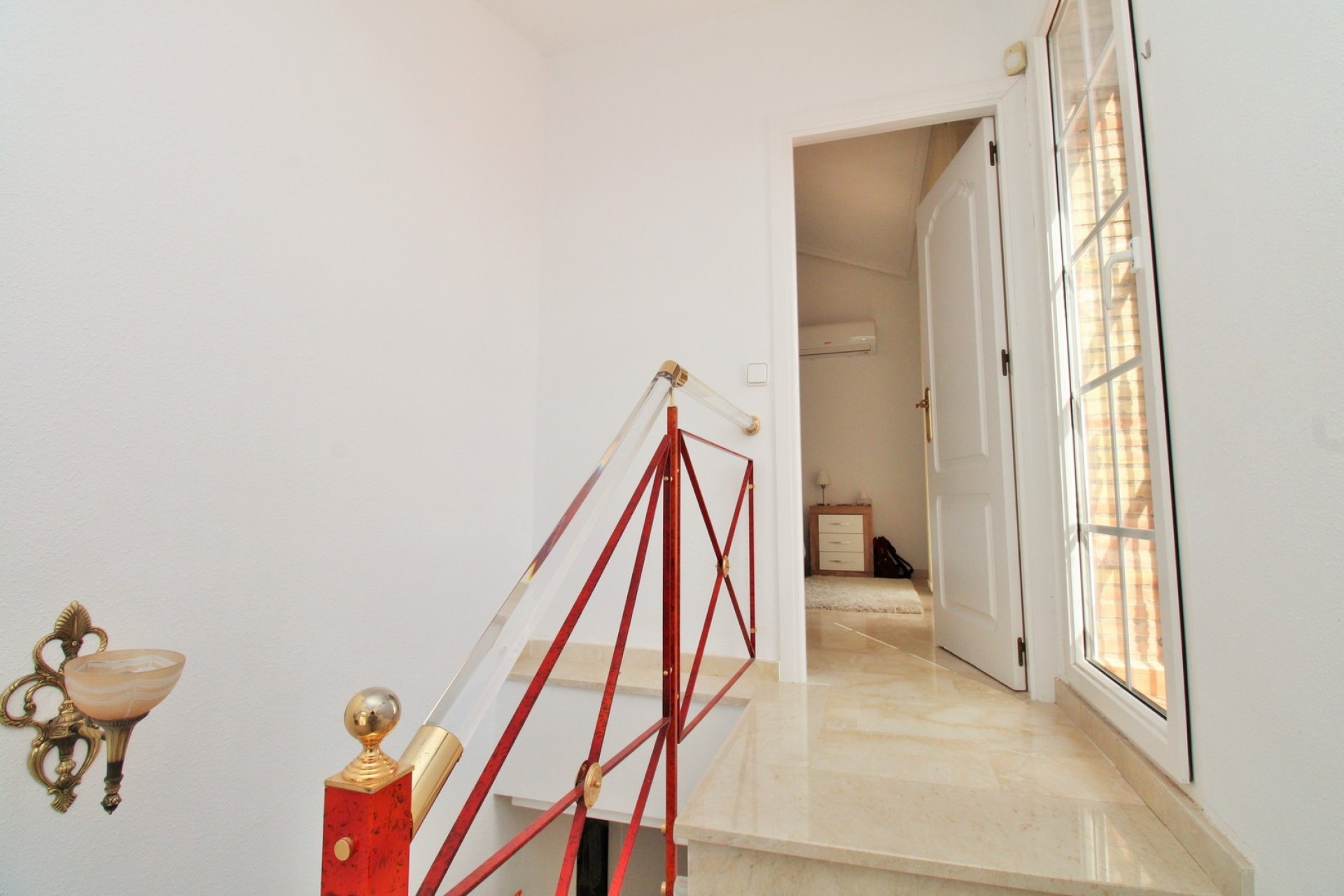 Gensalg - Villa -
Villamartín - Los Dolses