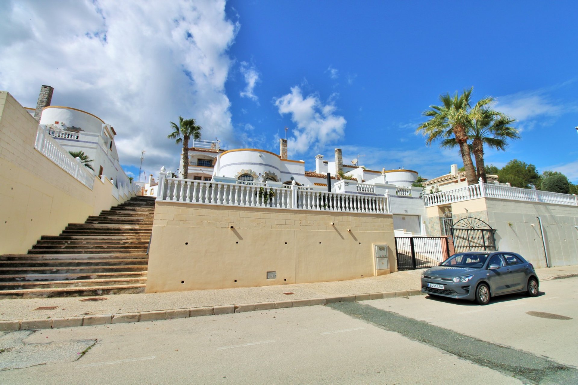 Gensalg - Villa -
Villamartín - Los Dolses