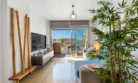 Lejlighed - Gensalg - Torrevieja -
                Center