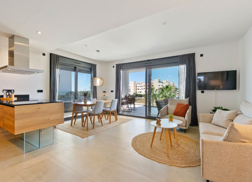Living room - 3 bedroom apartment in Villamartin