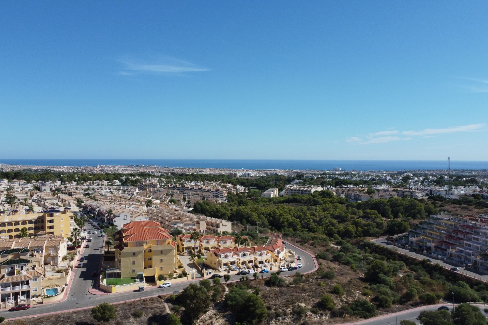 New Build - Apartment -
Res. Las Filipinas