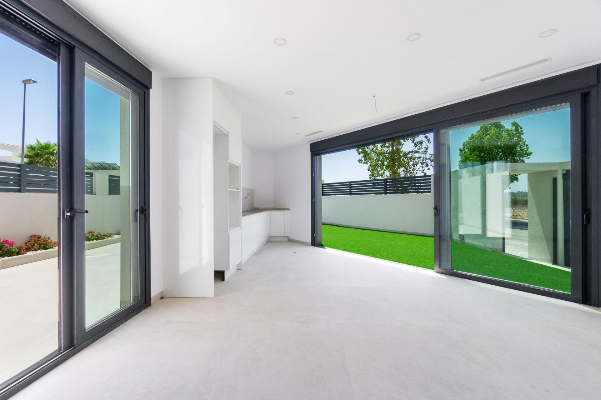 New Build - Townhouse -
Benijofar