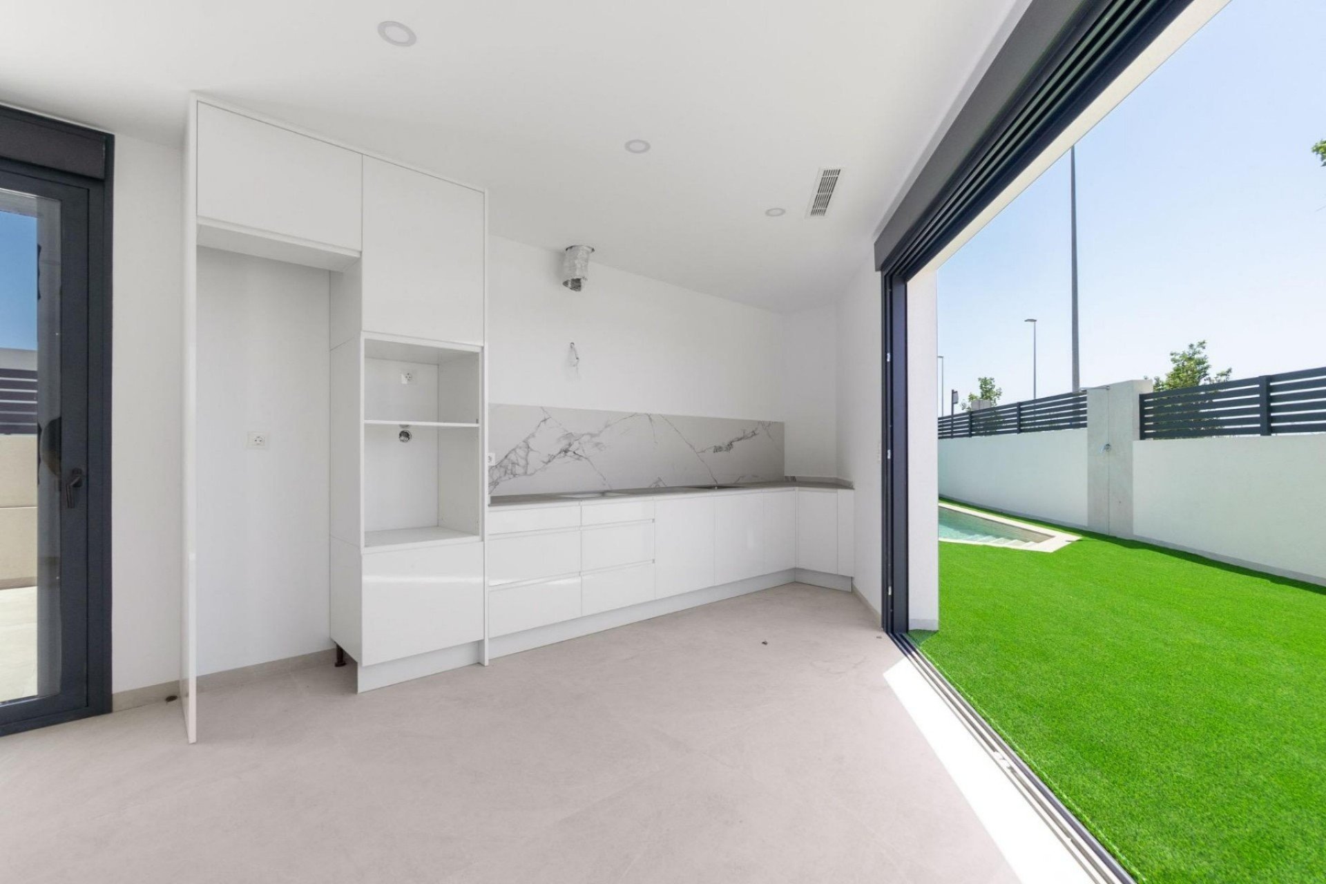 New Build - Townhouse -
Benijofar