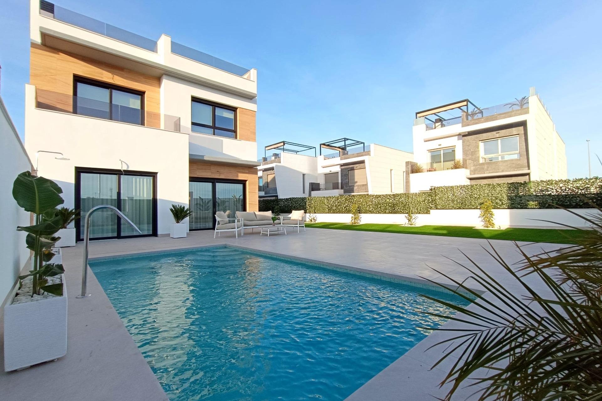New Build - Townhouse -
Benijofar