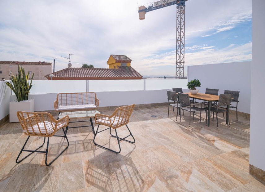 New Build - Townhouse -
Jerónimo y Avileses