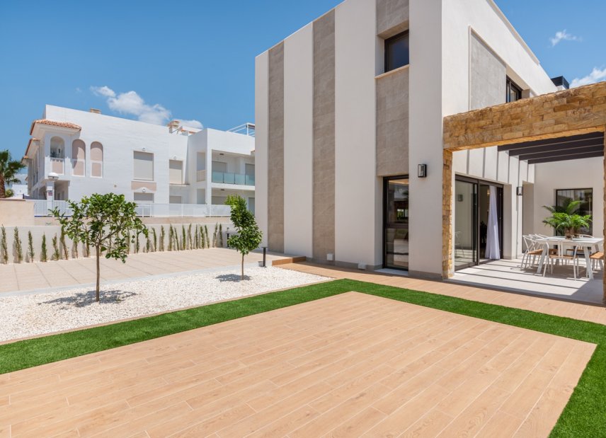 New Build - Villa -
Ciudad Quesada