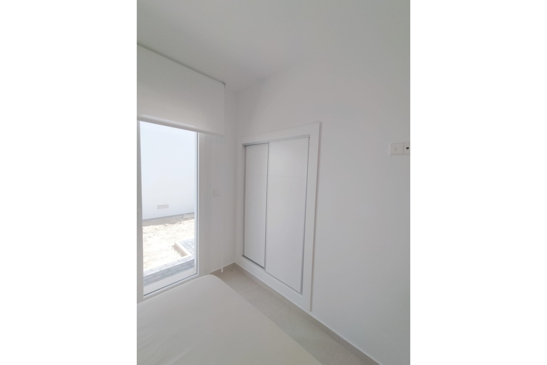 New Build - Villa -
Entrenaranjos