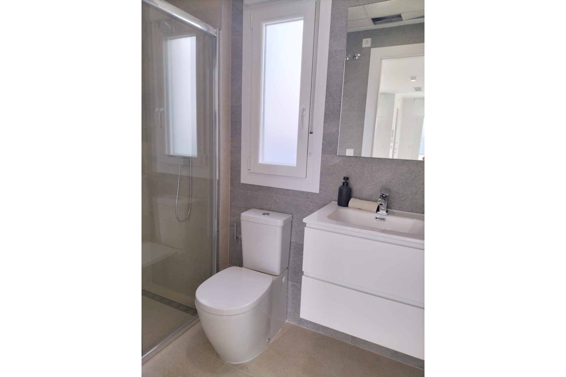 New Build - Villa -
Entrenaranjos