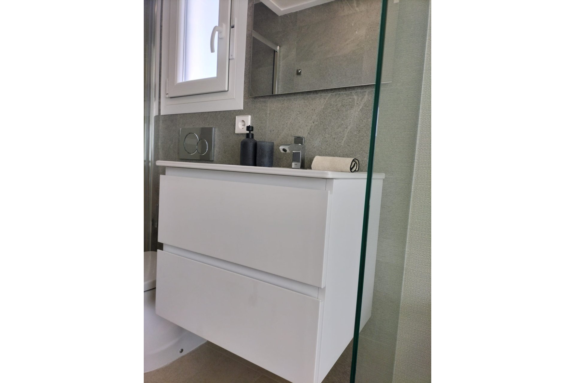 New Build - Villa -
Entrenaranjos