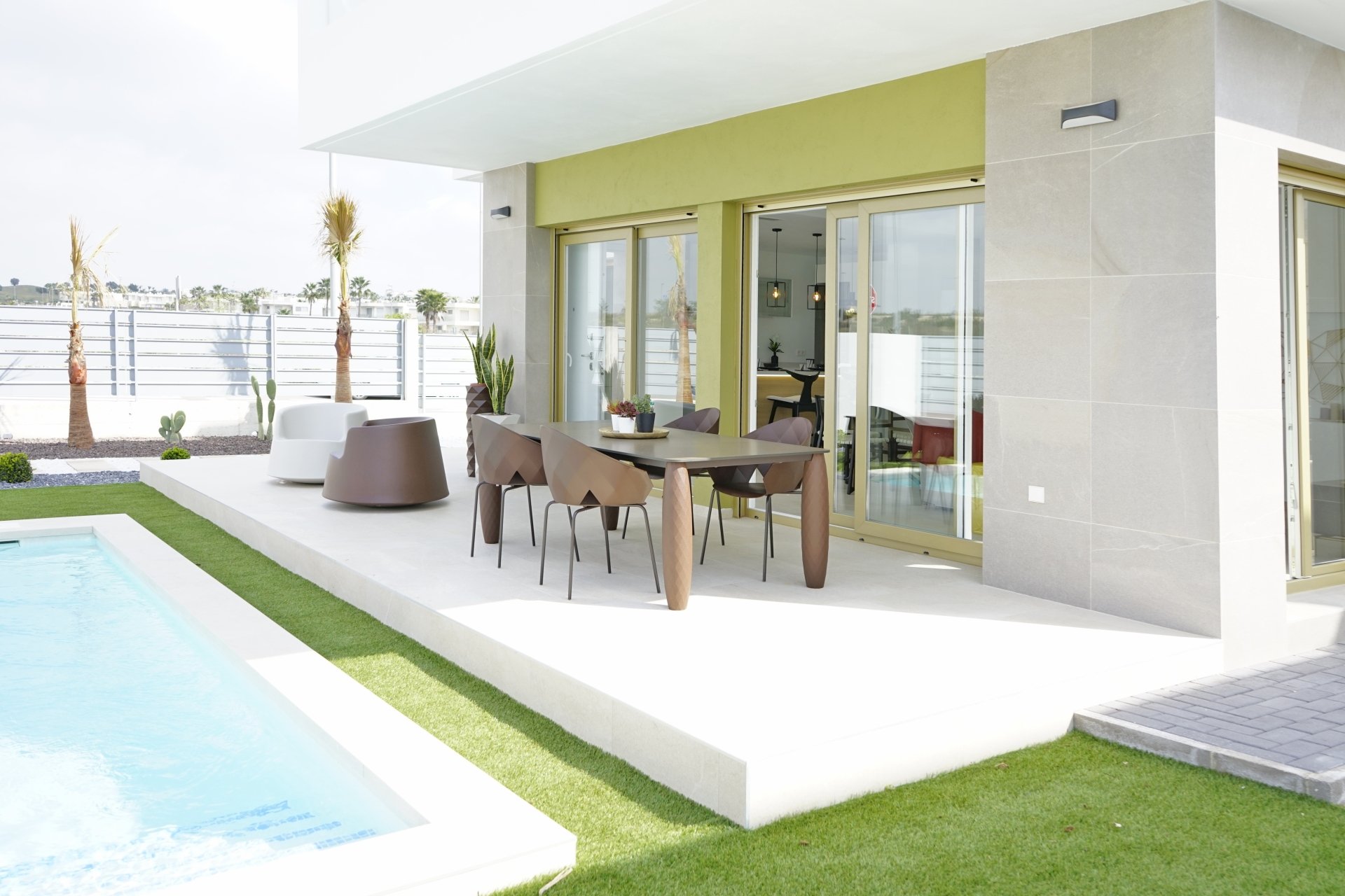 New Build - Villa -
Entrenaranjos