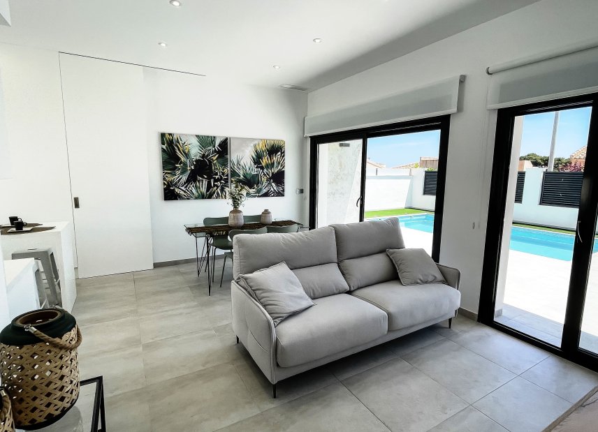 New Build - Villa -
Pinar de Campoverde