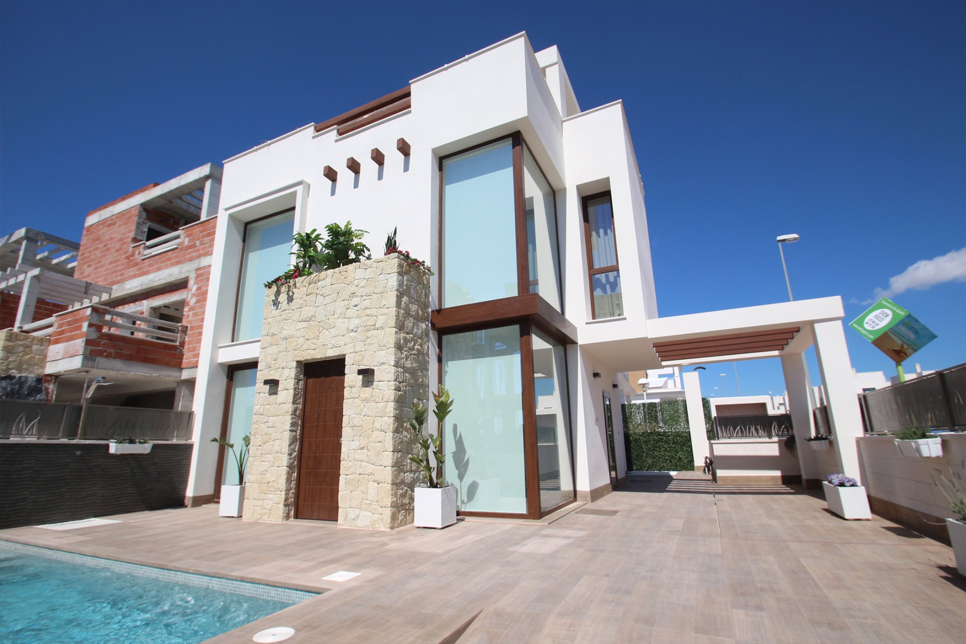 New Build - Villa -
Playa Paraiso