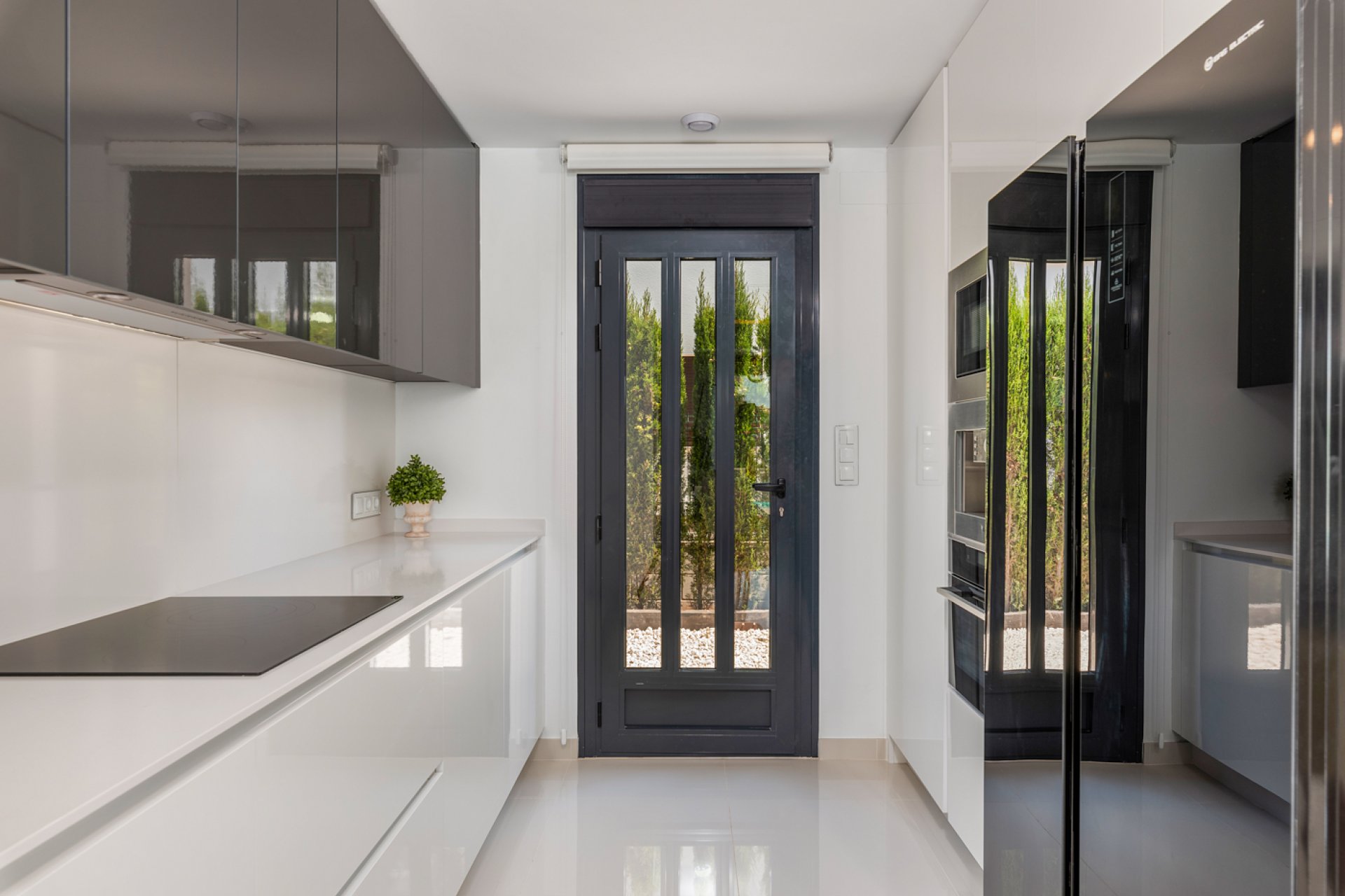 New Build - Villa -
Playa Paraiso