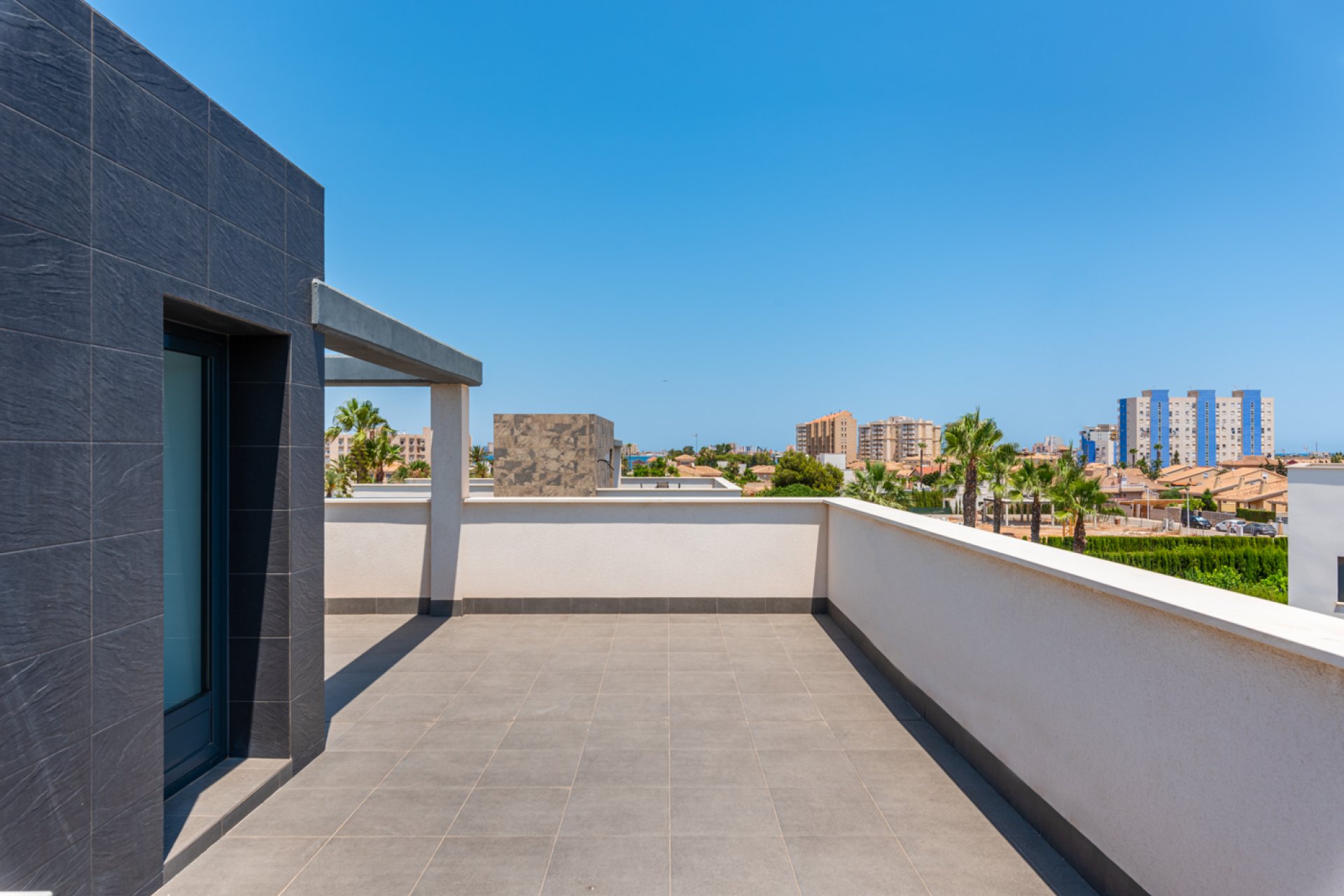 New Build - Villa -
Playa Paraiso