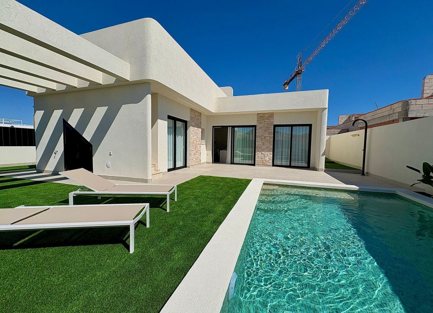 New Build - Villa -
Roldán