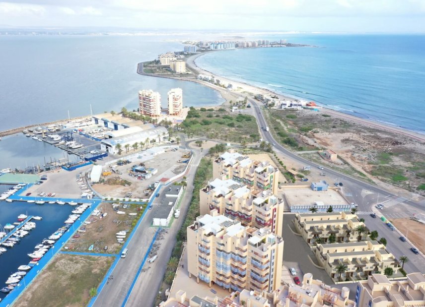 Nybyggeri - Rækkehus -
La Manga del Mar Menor