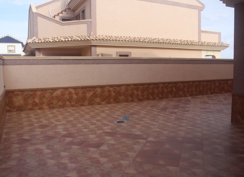 Nybyggeri - Rækkehus -
Torrevieja