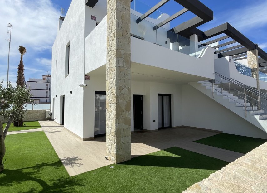 Nybyggeri - Rækkehus -
Torrevieja