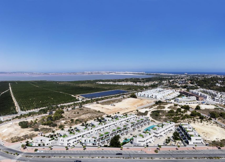 Nybyggeri - Rækkehus -
Torrevieja