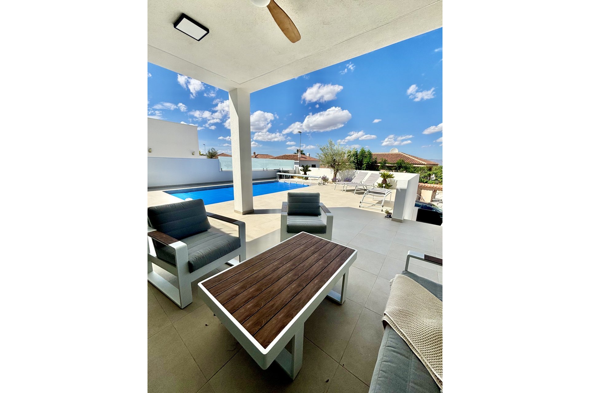 Nybyggeri - Villa -
Benijofar