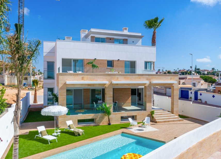 Nybyggeri - Villa -
Ciudad Quesada
