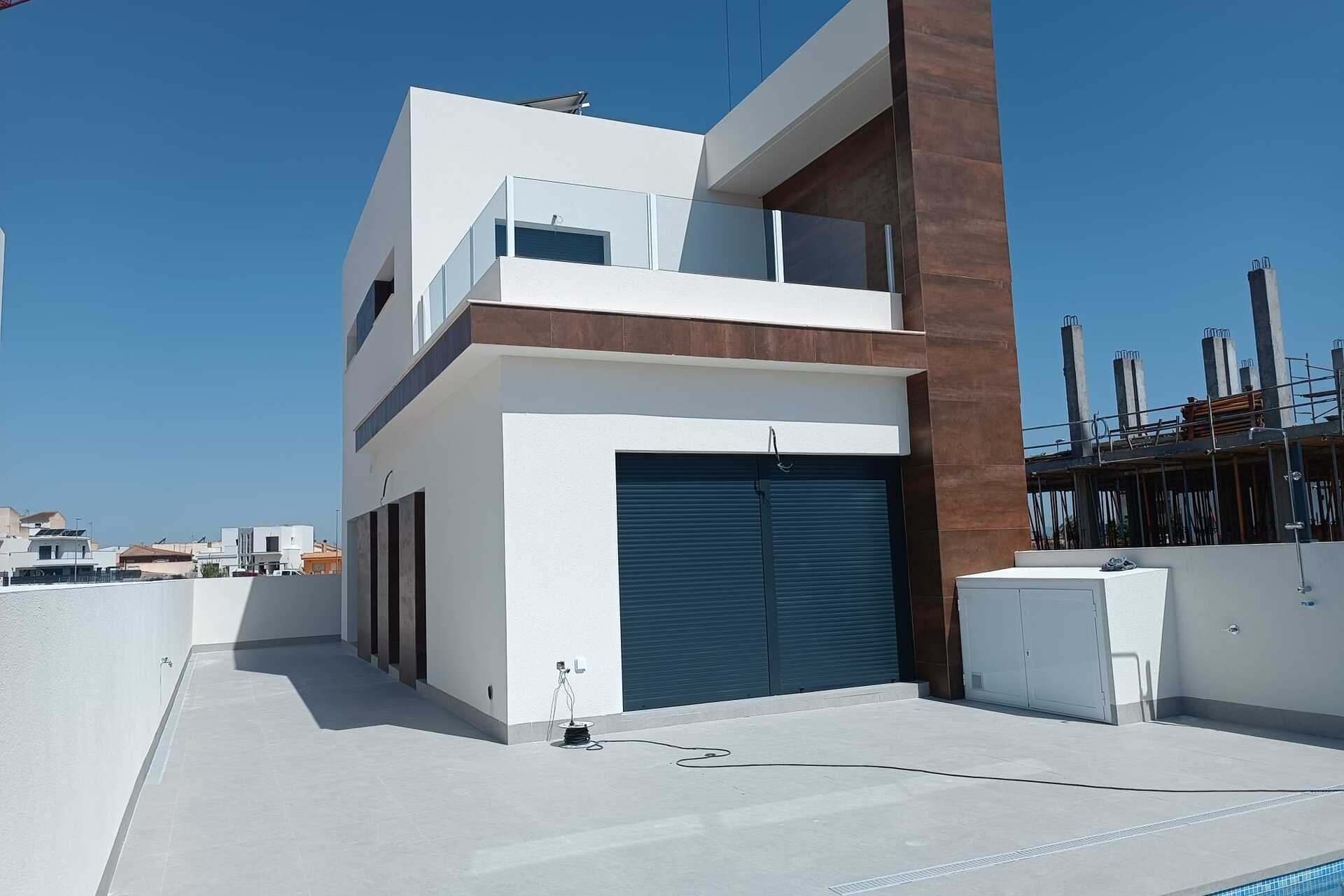 Nybyggeri - Villa -
Daya Nueva