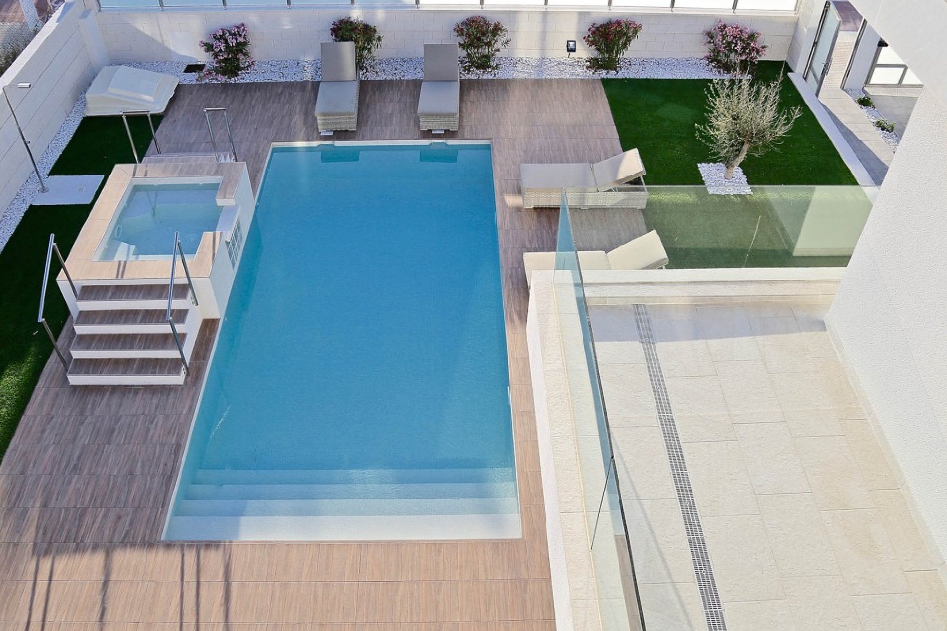Nybyggeri - Villa -
Dehesa de Campoamor