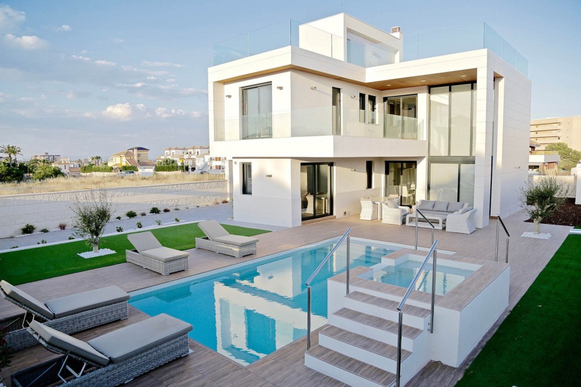 Nybyggeri - Villa -
Dehesa de Campoamor