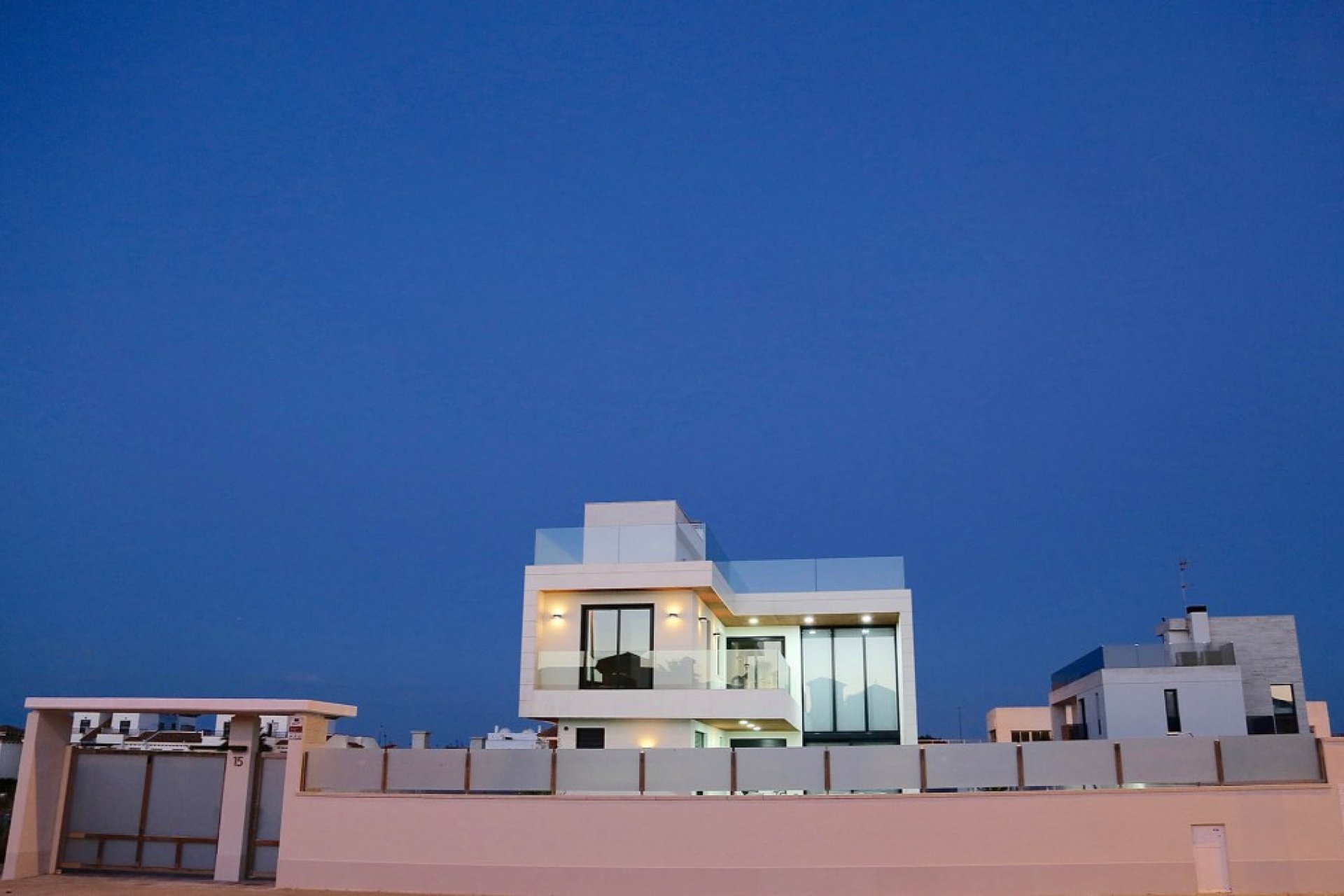 Nybyggeri - Villa -
Dehesa de Campoamor
