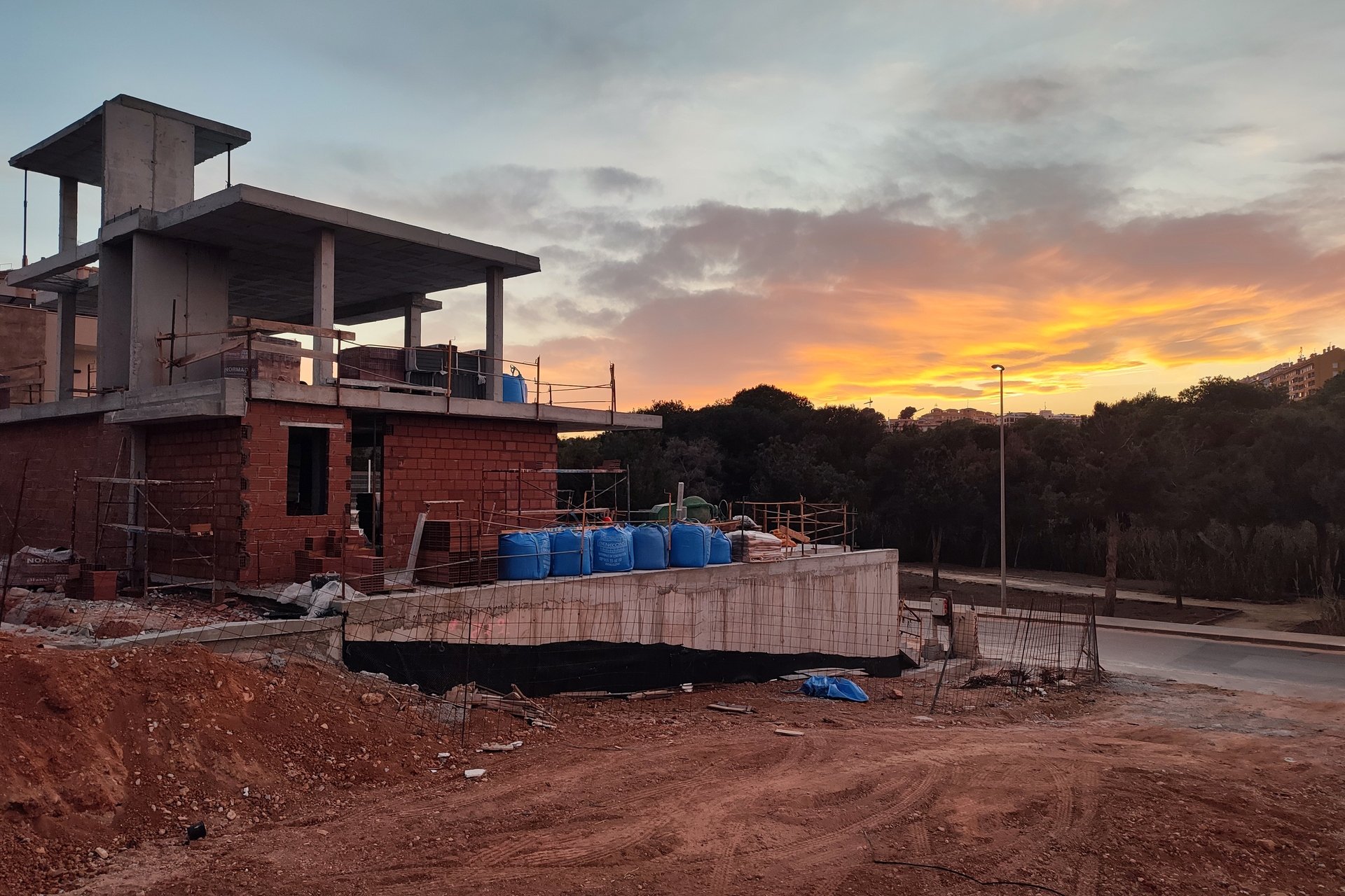 Nybyggeri - Villa -
Dehesa de Campoamor