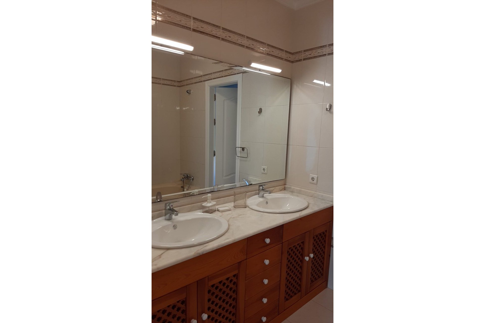 Nybyggeri - Villa -
La Manga del Mar Menor