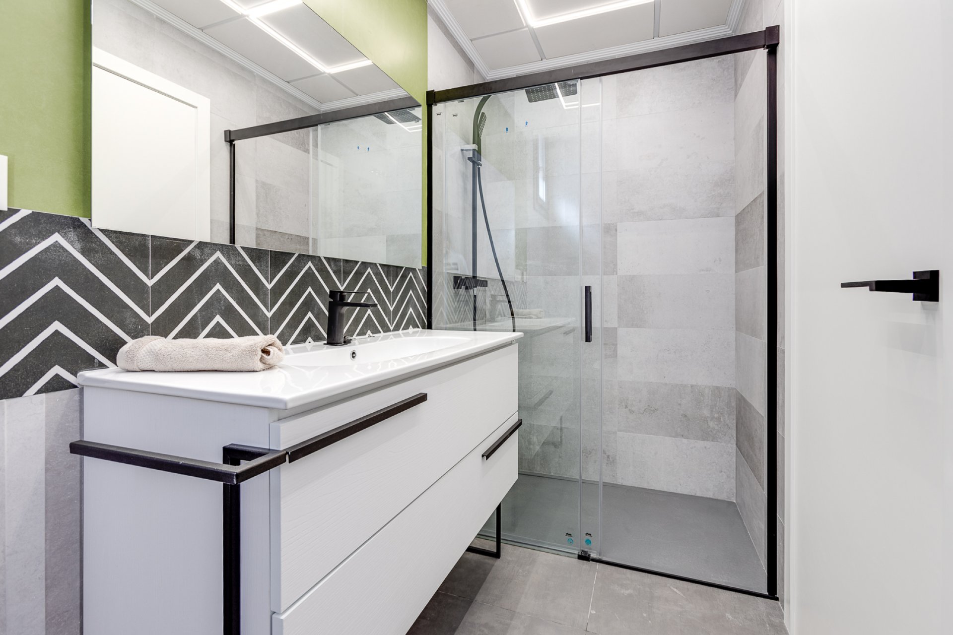 Nybyggeri - Villa -
La Mata