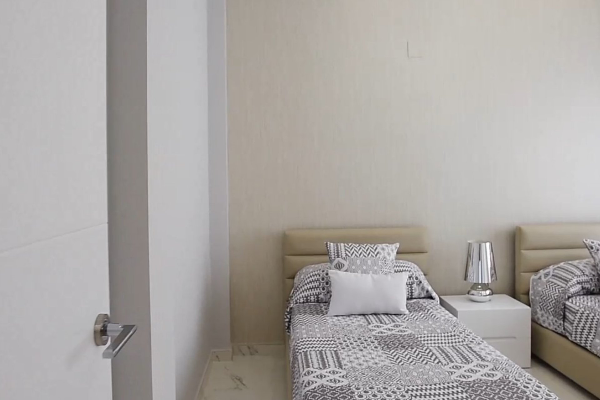 Nybyggeri - Villa -
Orihuela Costa - Orihuela